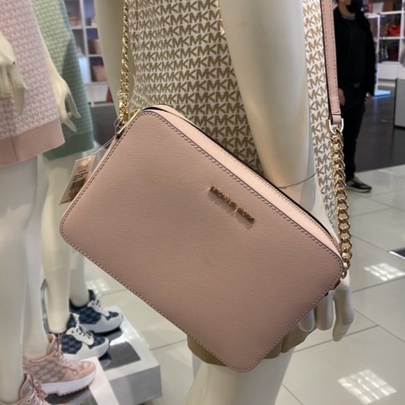 Michael Kors Jet Set Item Large East West Zip Crossbody Leather Powder Blush - Picture 12 of 16